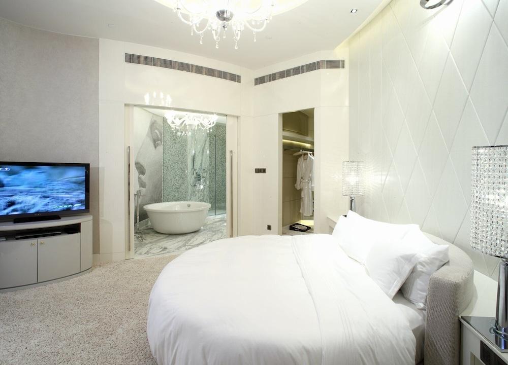 Hilton Shanghai City Center -Steps From Iconic Landmarks Wukang Mansion And Jing'An Temple Kamer foto