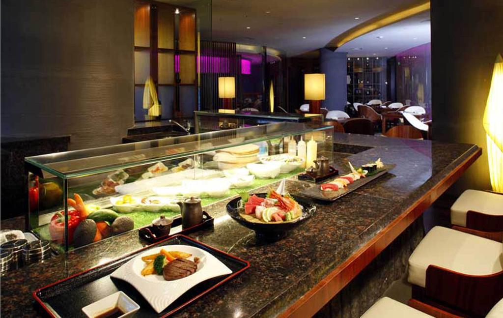 Hilton Shanghai City Center -Steps From Iconic Landmarks Wukang Mansion And Jing'An Temple Buitenkant foto